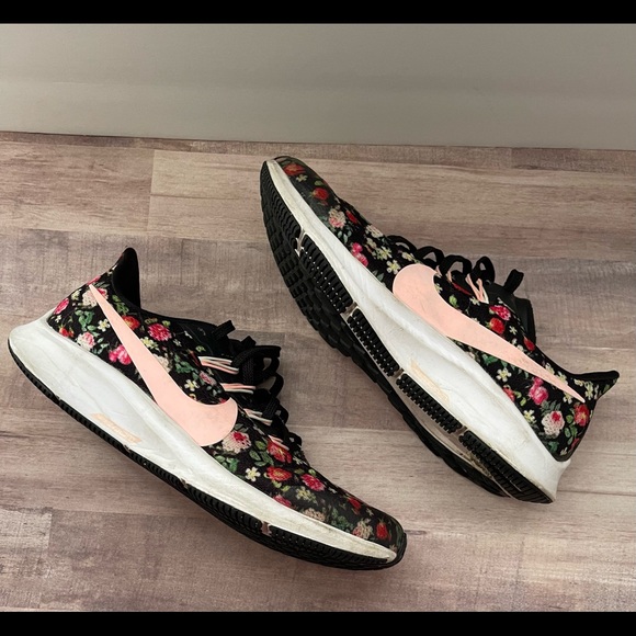 ‼️sold‼️Nike Air Zoom Pegasus 36 Floral Sneaker 5.5Y - Picture 10 of 16